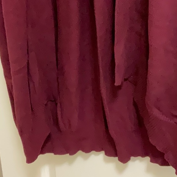 Timeless Burgundy Sweater - Picture 11 of 11